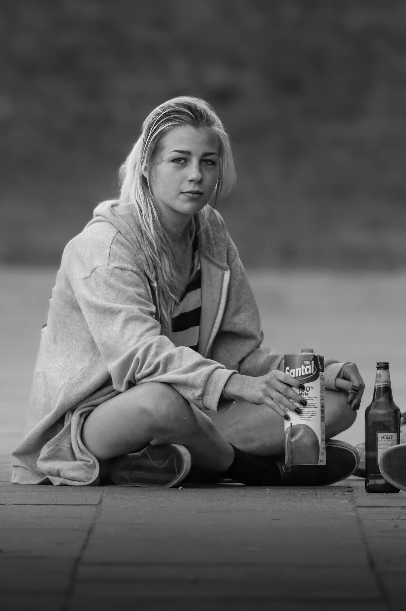 Bg13 - black-and-white