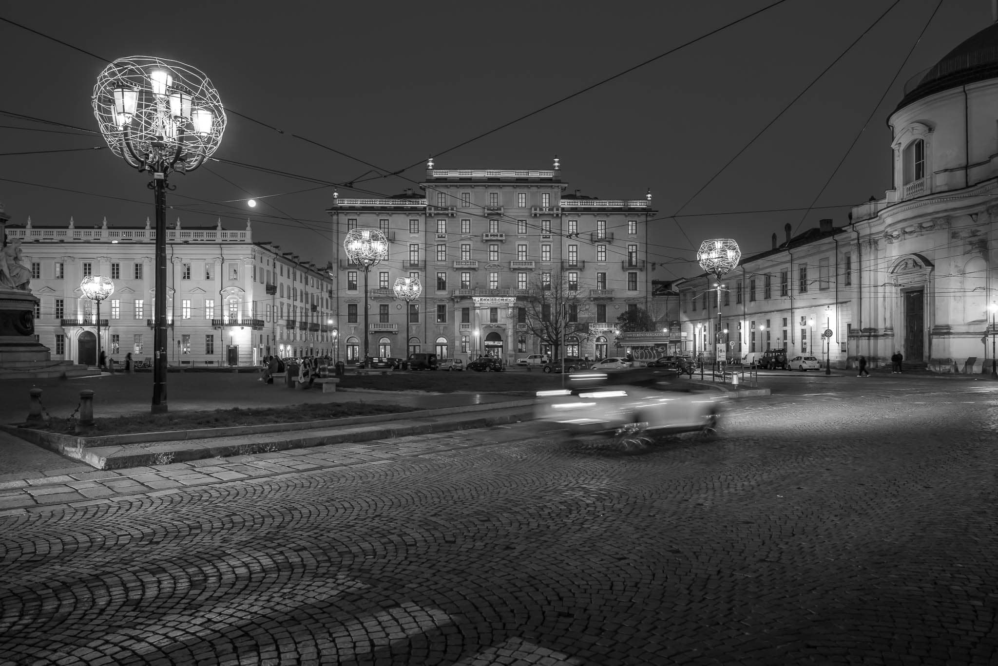 Bg17 - black-and-white