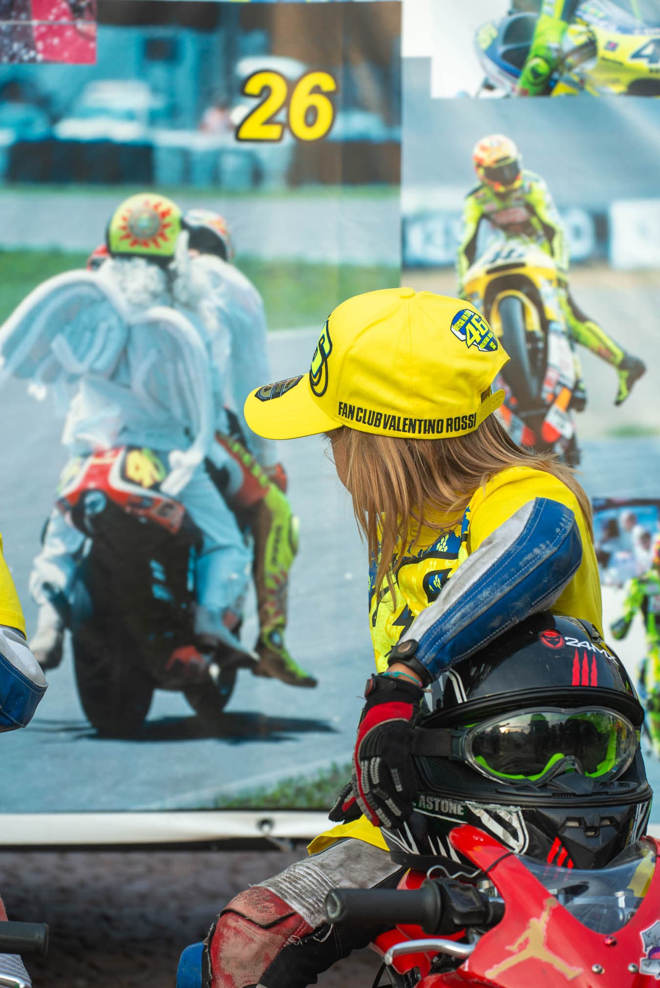 Pic19 - motogp-crowd